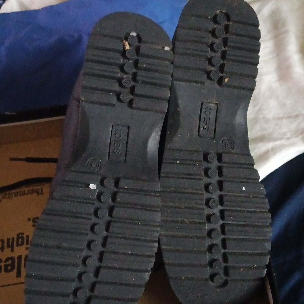 Boots - Picture 2 of 6
